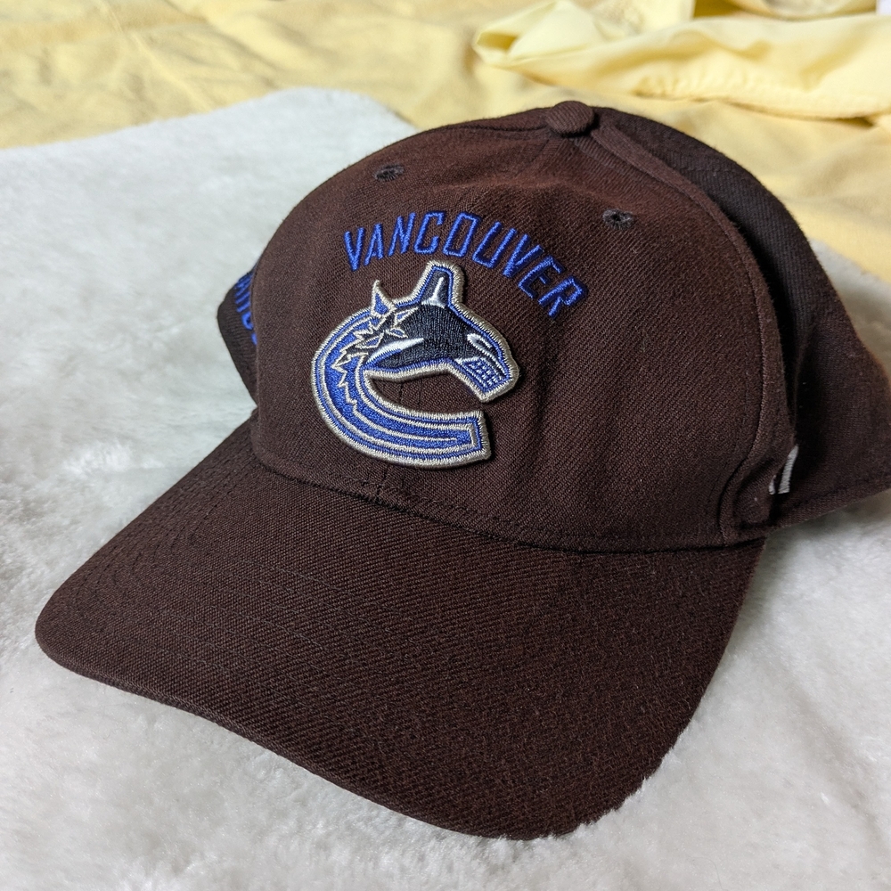 Brown Vancouver Canucks NHL 47 Cap Hat Hockey